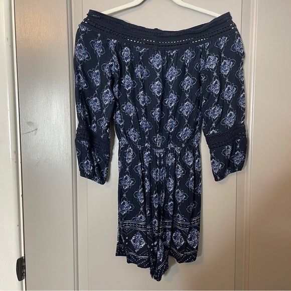 Hollister Romper Size XS Navy Blue Off Shoulder Boho Tassel Drawstring Waist - Picture 6 of 7